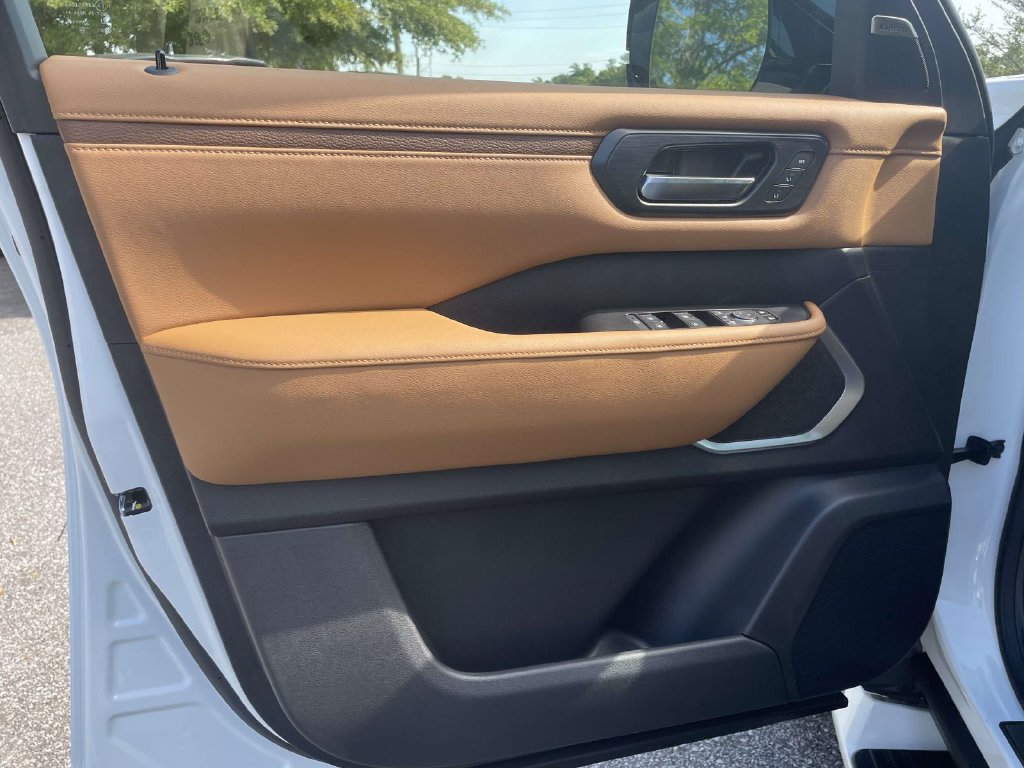 New 2026 Nissan Armada Platinum Reserve AWD/4WD image 11