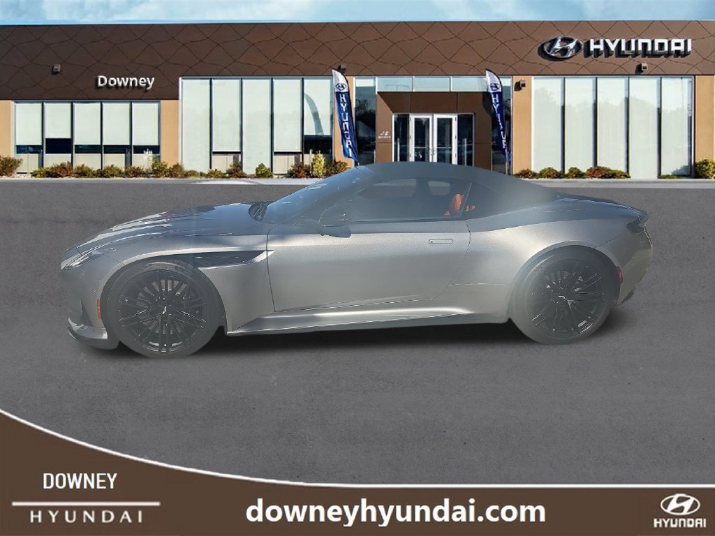 Used 2024 Aston Martin DB12 Convertible RWD image 2