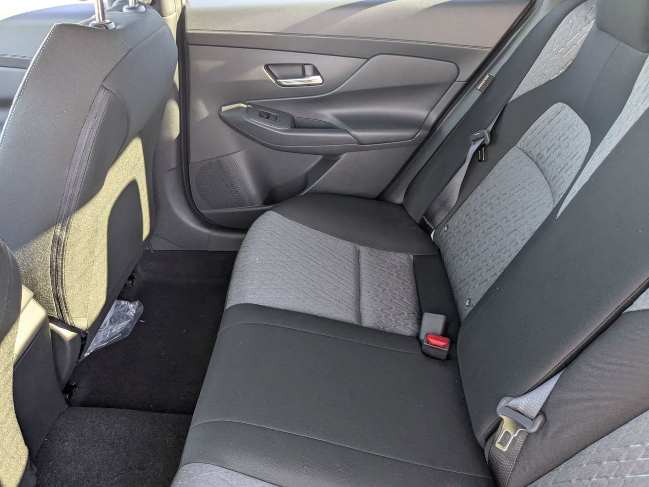 New 2026 Nissan Sentra SV FWD image 28