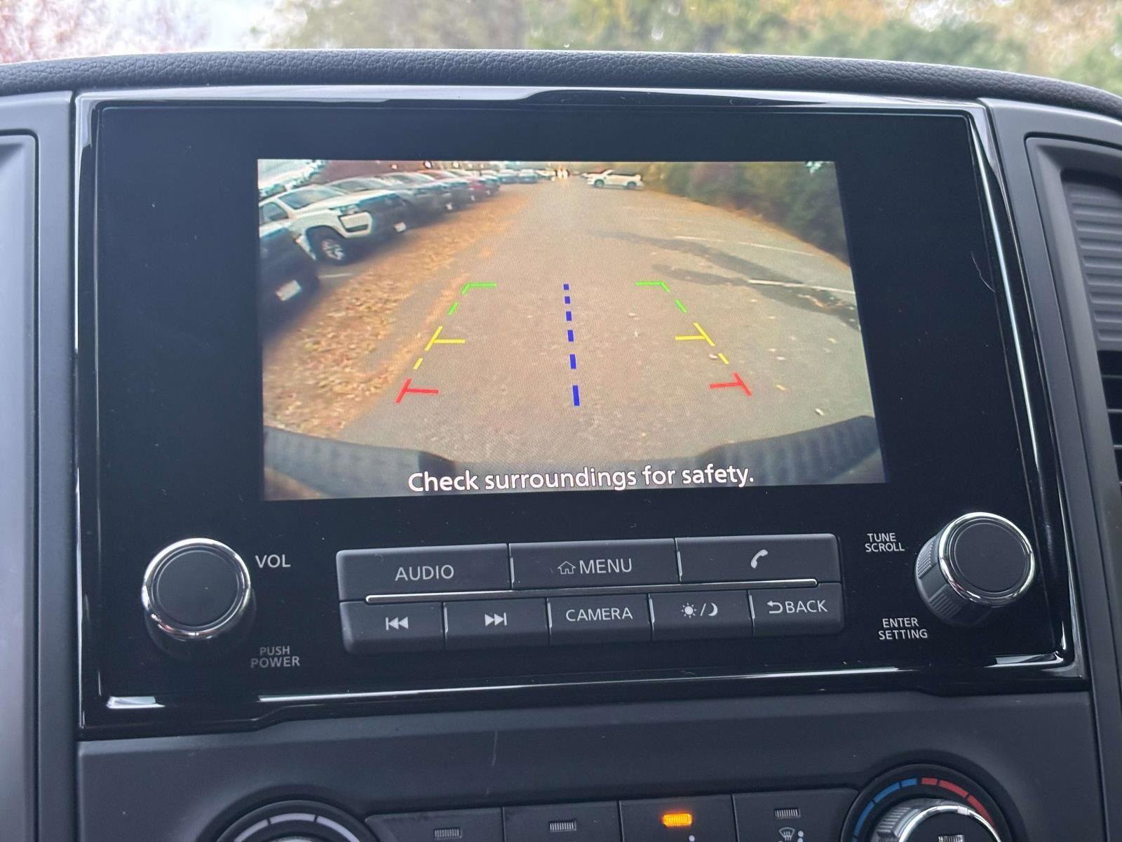 Used 2022 Nissan Titan S image 19