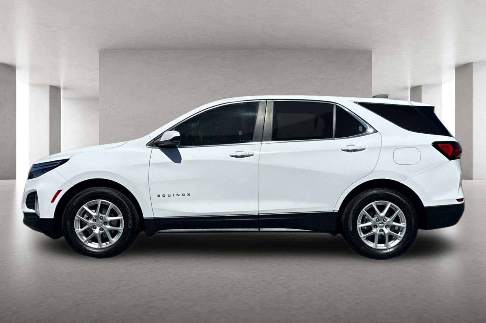 Used 2024 Chevrolet Equinox LT FWD image 7
