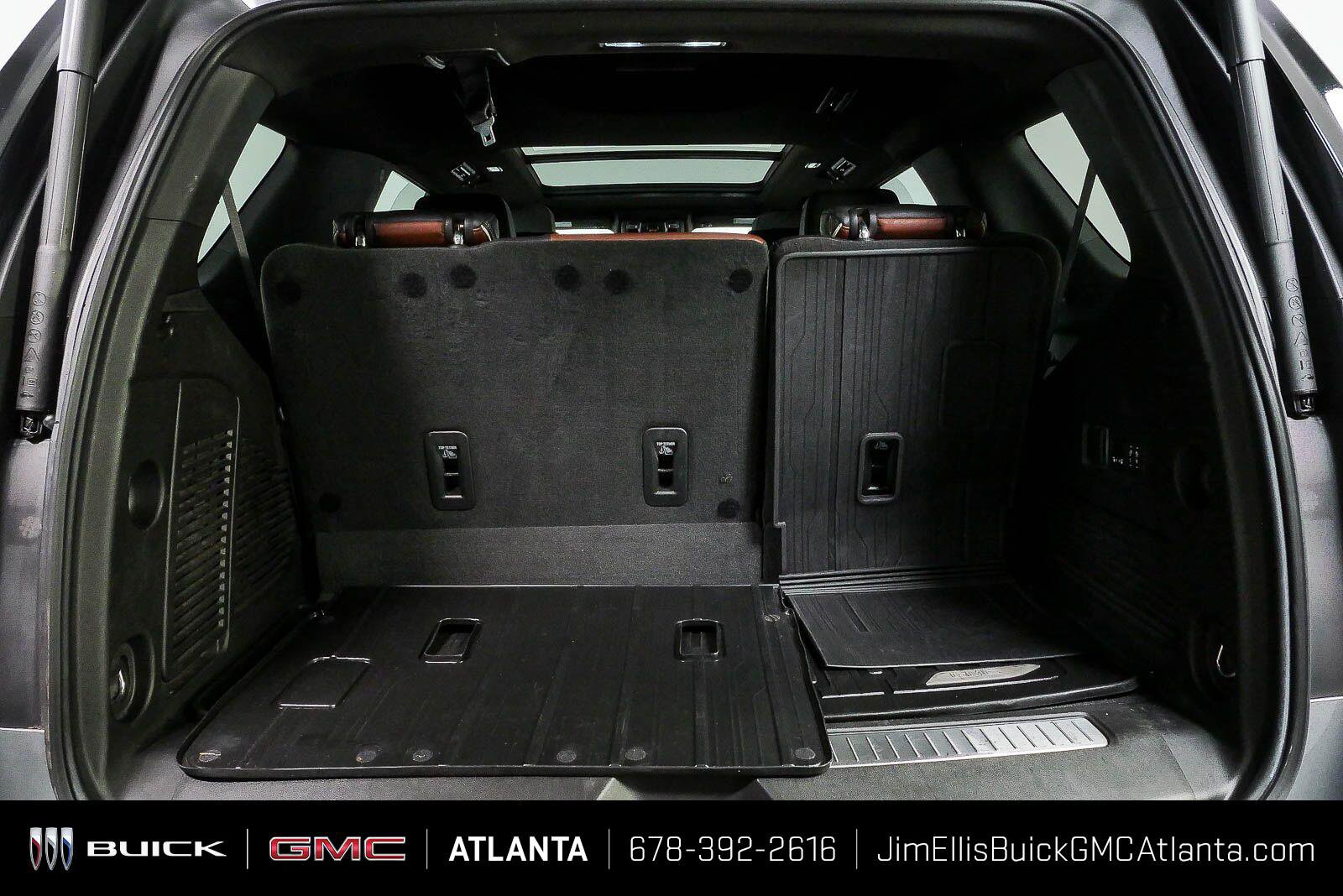Certified 2023 GMC Yukon Denali Ultimate w/ LPO, Floor Liner Package AWD/4WD image 32