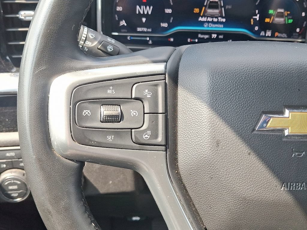 Used 2025 Chevrolet Silverado 1500 LT AWD/4WD image 20