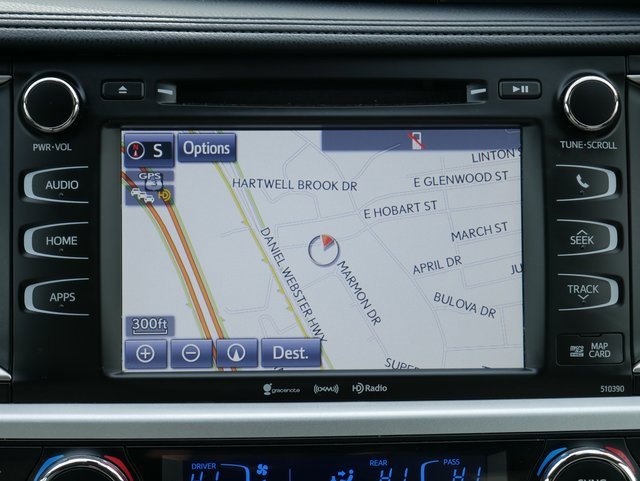 Used 2019 Toyota Highlander XLE image 20