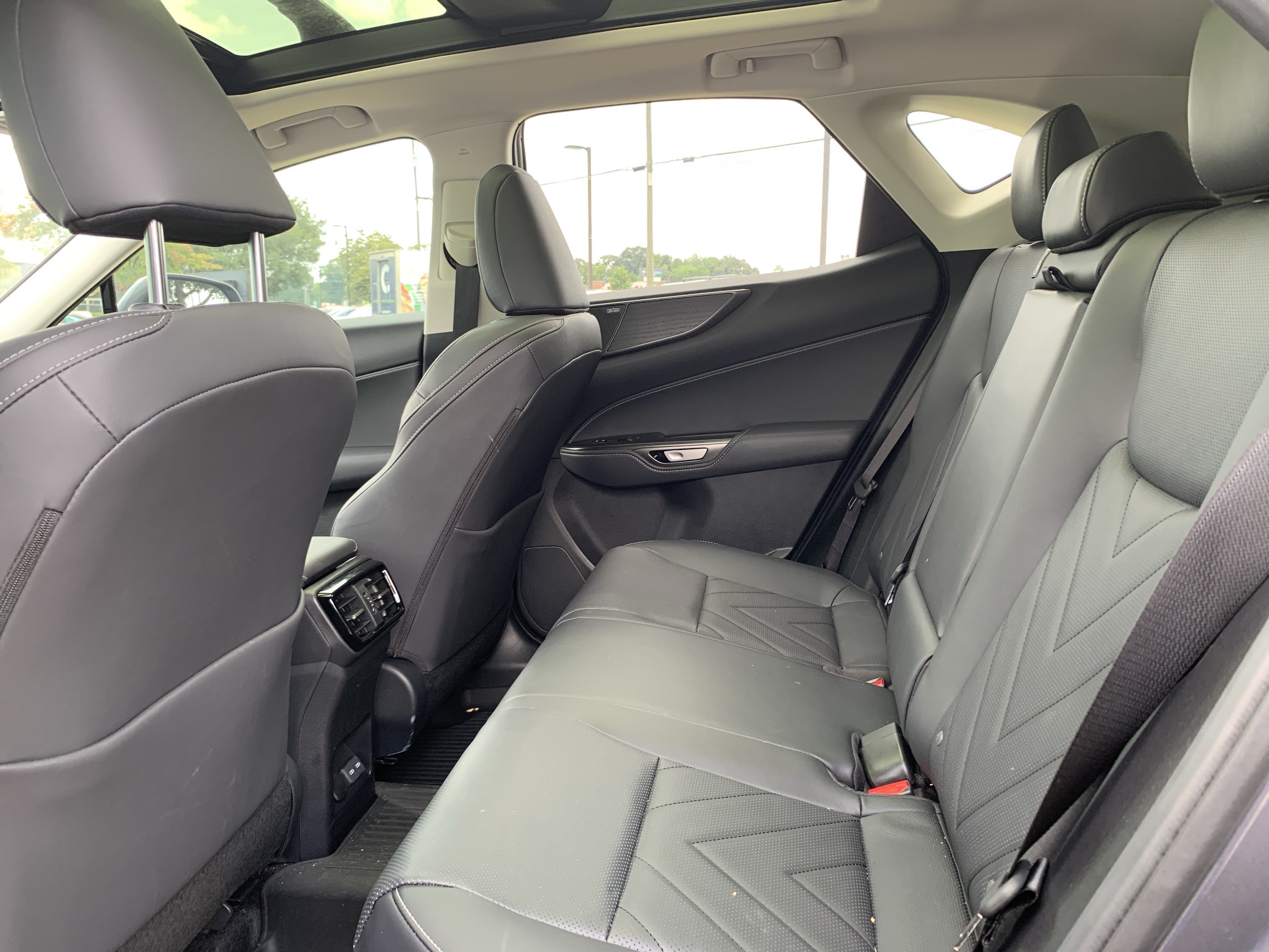 Used 2026 Lexus NX 450h+ AWD w/ Accessory Package (2T) image 32