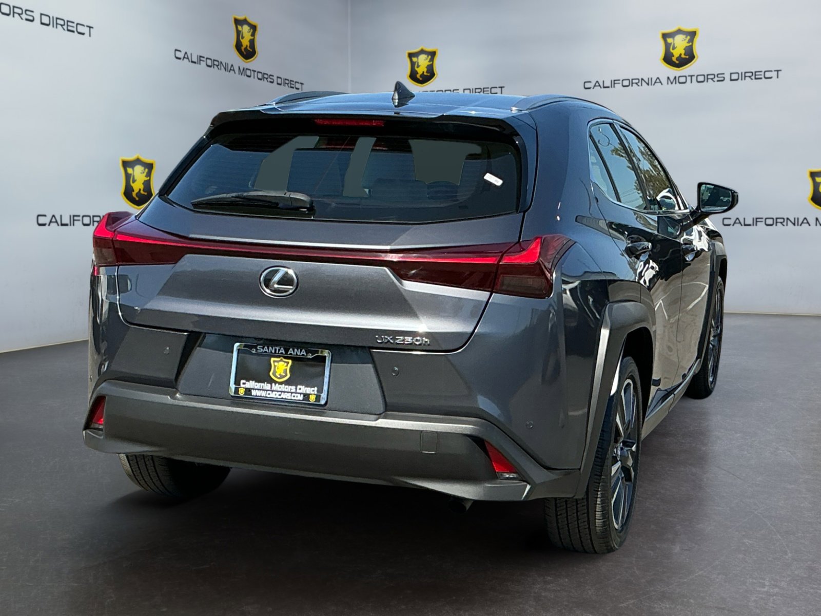 Used 2023 Lexus UX 250h FWD w/ Accessory Package (Z2) image 5