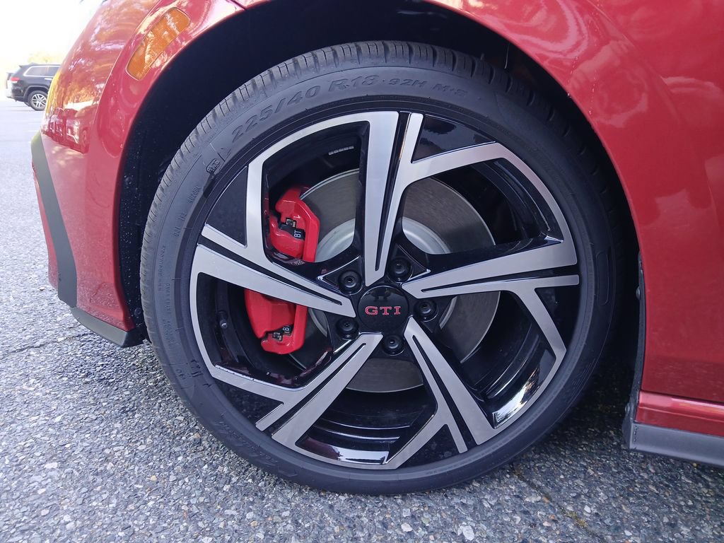 New 2026 Volkswagen GTI SE FWD image 27