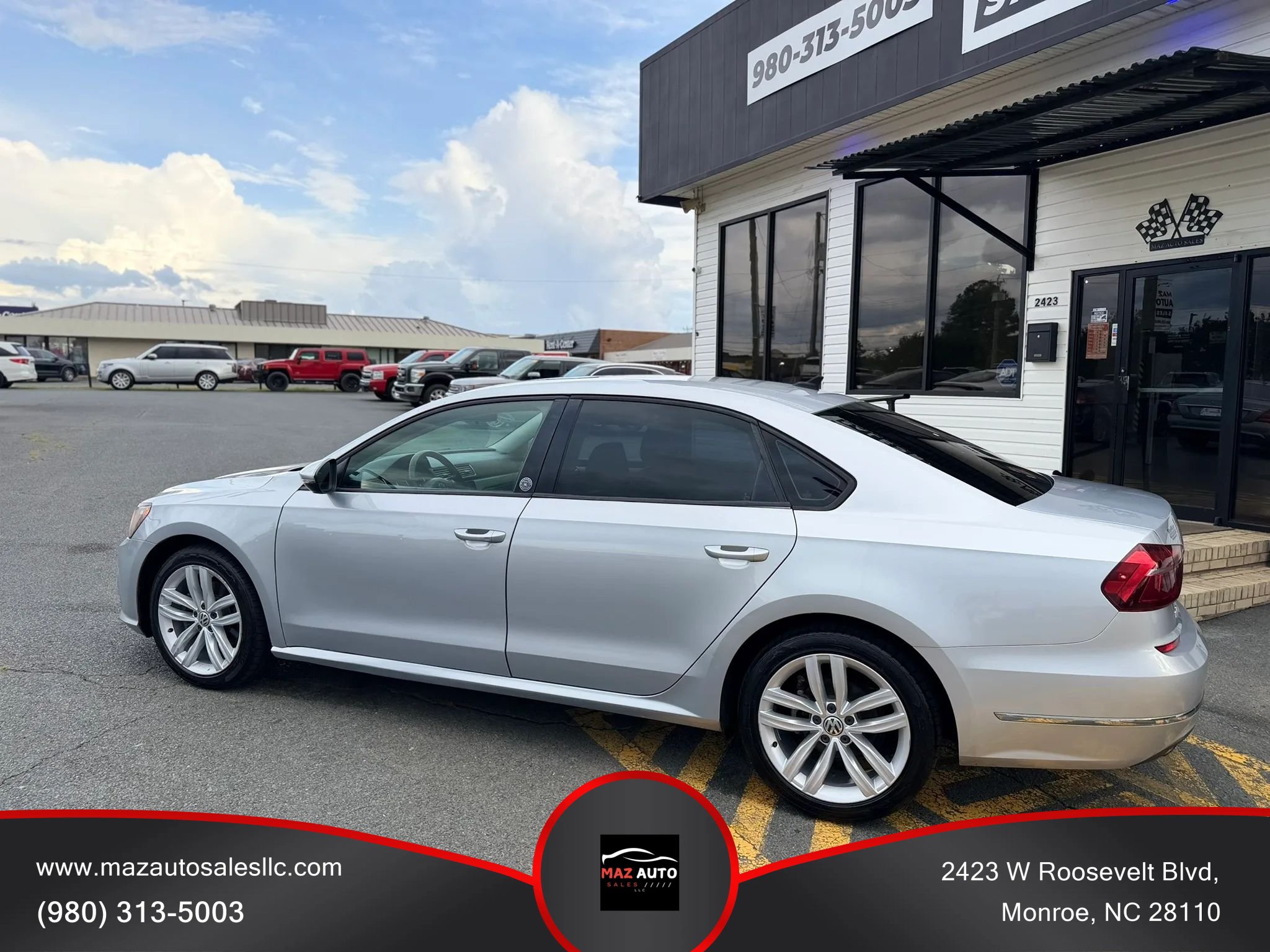 Used 2019 Volkswagen Passat 2.0T Wolfsburg w/ Wheels & Sunroof Package FWD image 6