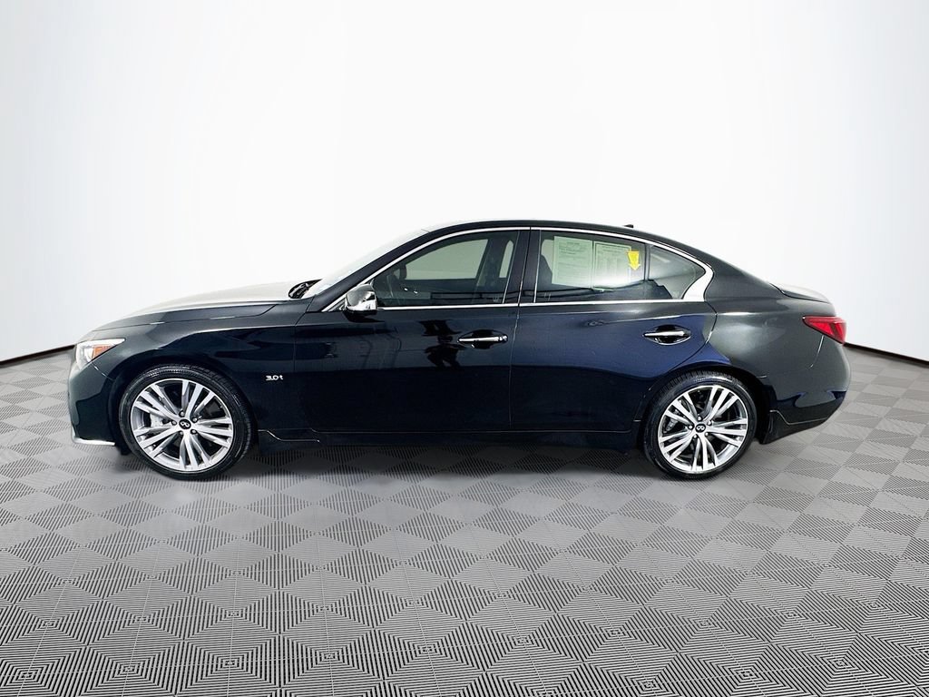 Used 2018 INFINITI Q50 Sport w/ Sensory Package (Sport) AWD/4WD image 8