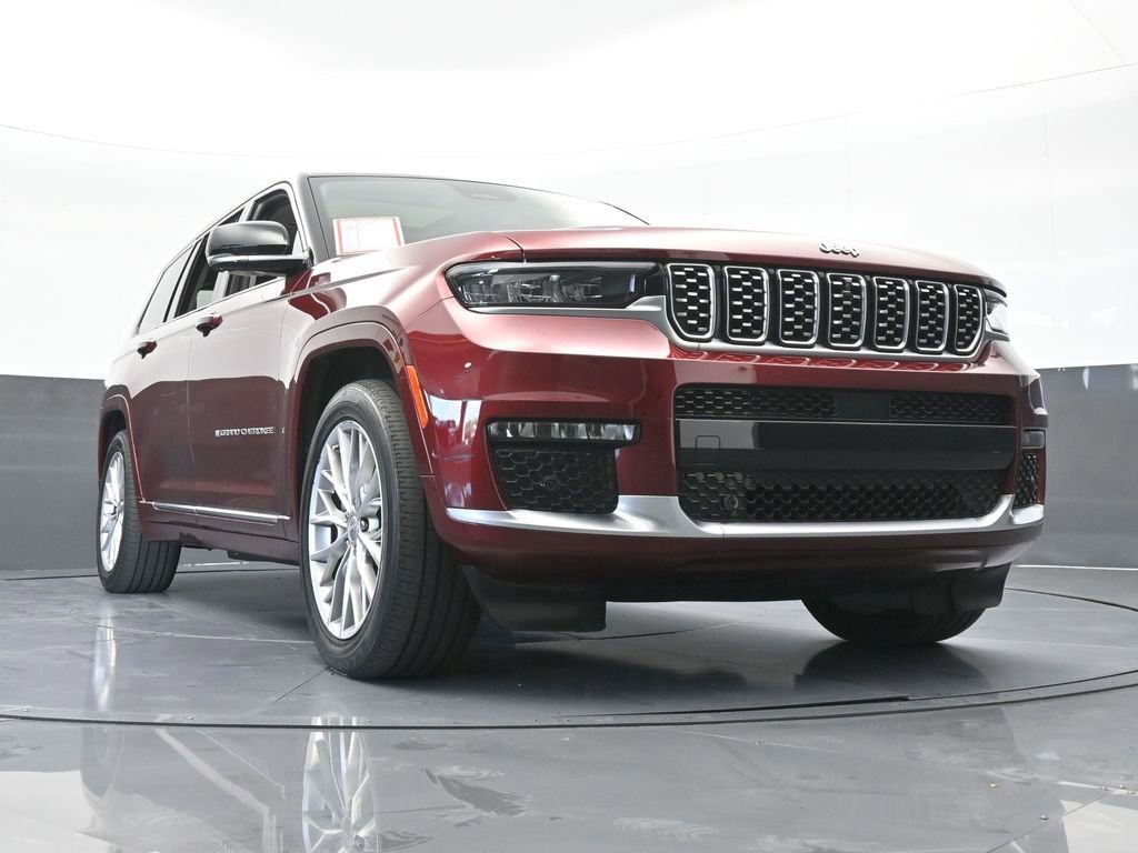 Used 2023 Jeep Grand Cherokee L Summit w/ Luxury Tech Group V image 73