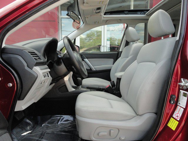 Used 2015 Subaru Forester 2.5i Premium w/ All-Weather Package image 11