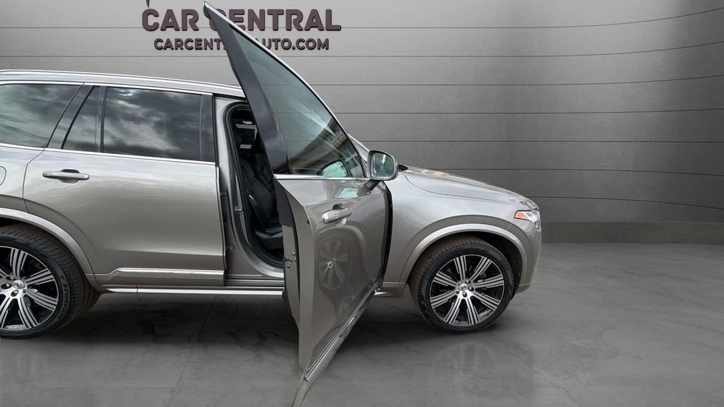 Used 2022 Volvo XC90 T6 Inscription w/ Advanced Package AWD/4WD image 9