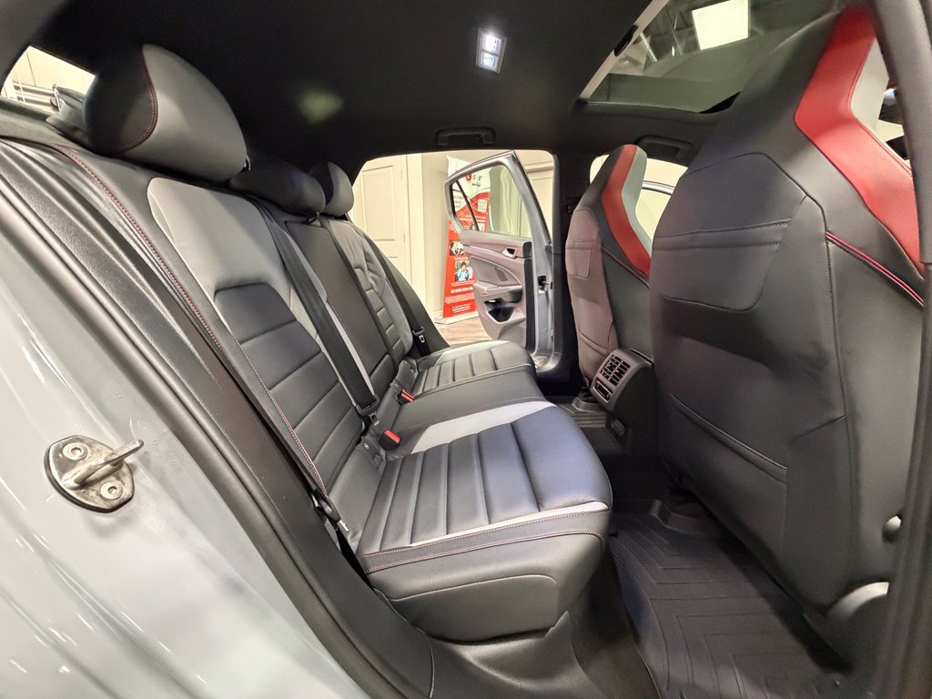 Used 2022 Volkswagen GTI Autobahn FWD image 48