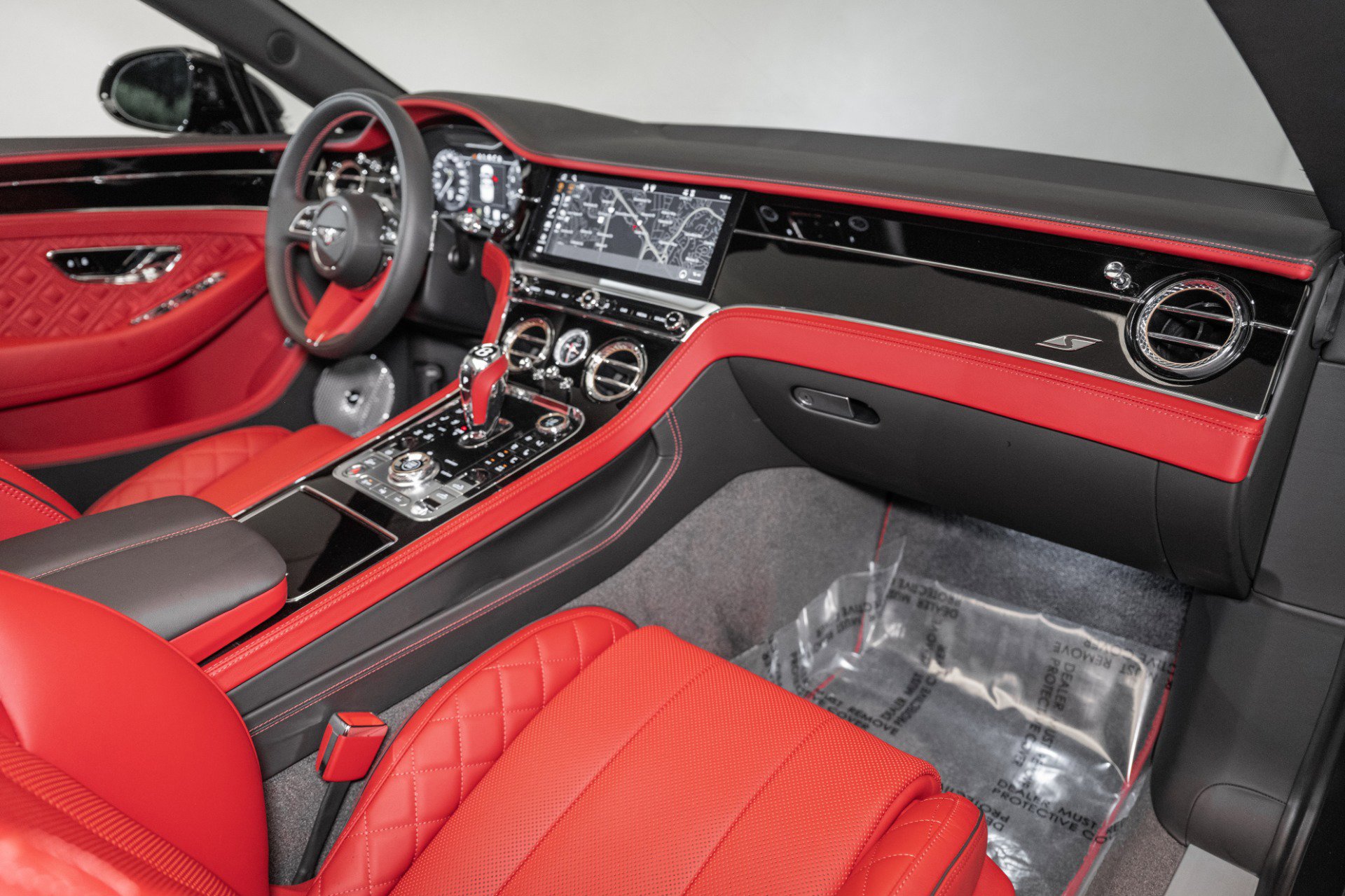 Used 2023 Bentley Continental GT V8 image 4