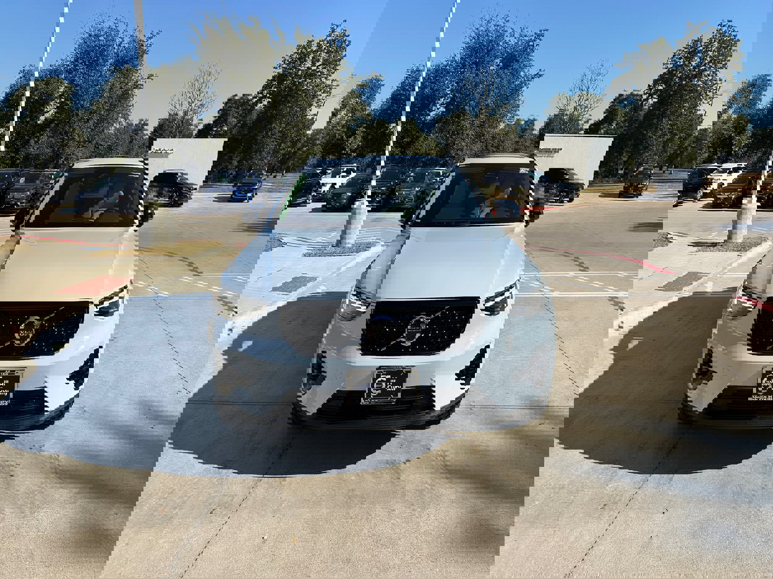 New 2026 Volvo XC40 B5 Plus w/ Protection Package Premier image 6