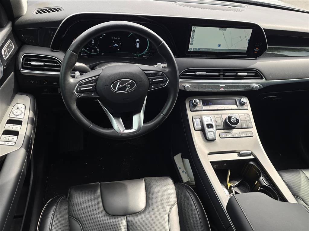 Used 2021 Hyundai Palisade Limited FWD image 4