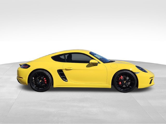 Used 2017 Porsche 718 Cayman S RWD image 9
