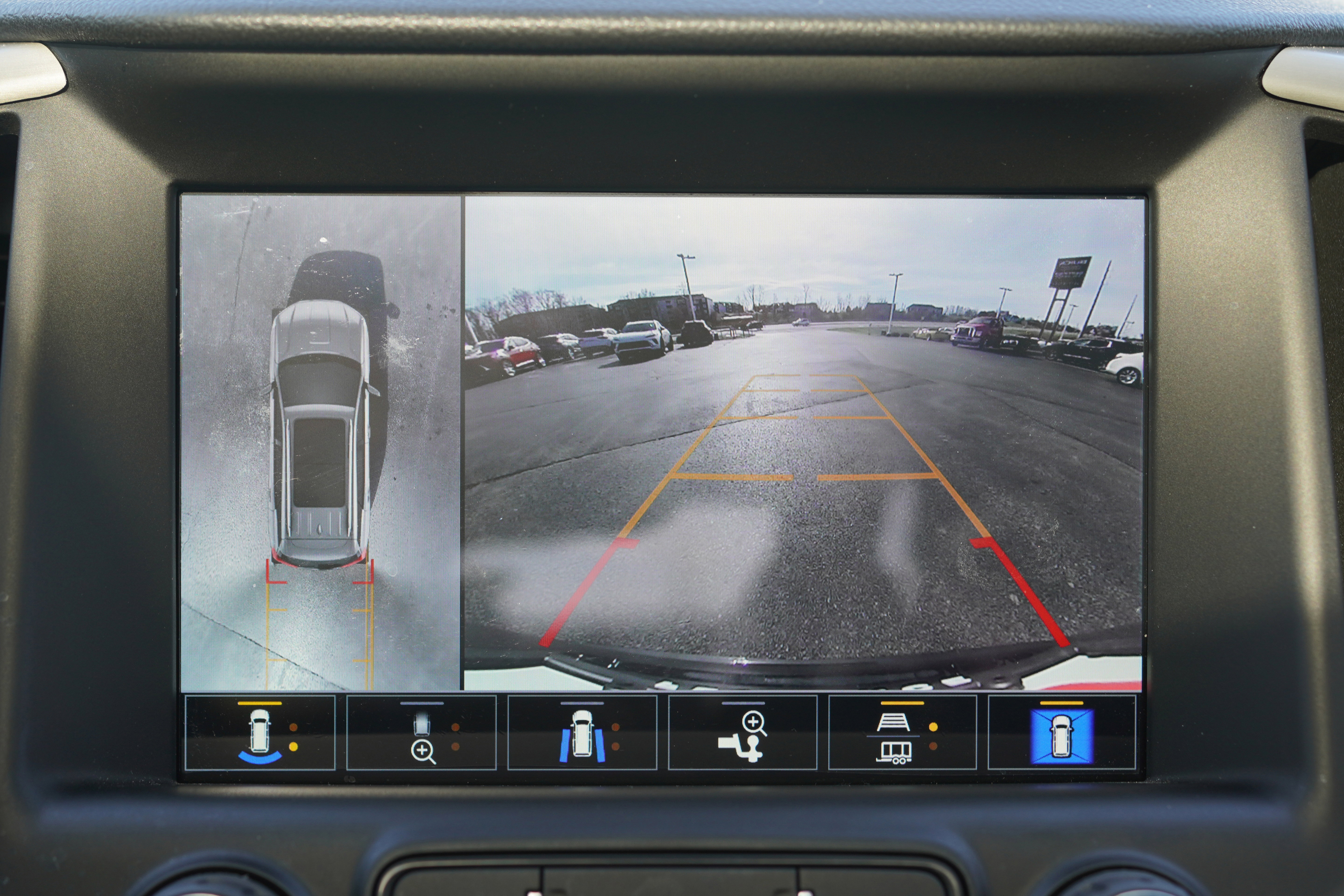 Used 2024 GMC Terrain Denali w/ Denali Premium Package image 58