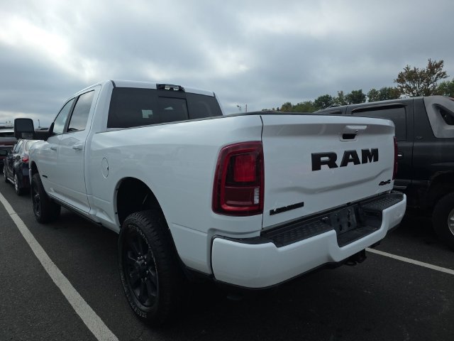 Used 2025 RAM 2500 Laramie AWD/4WD image 5