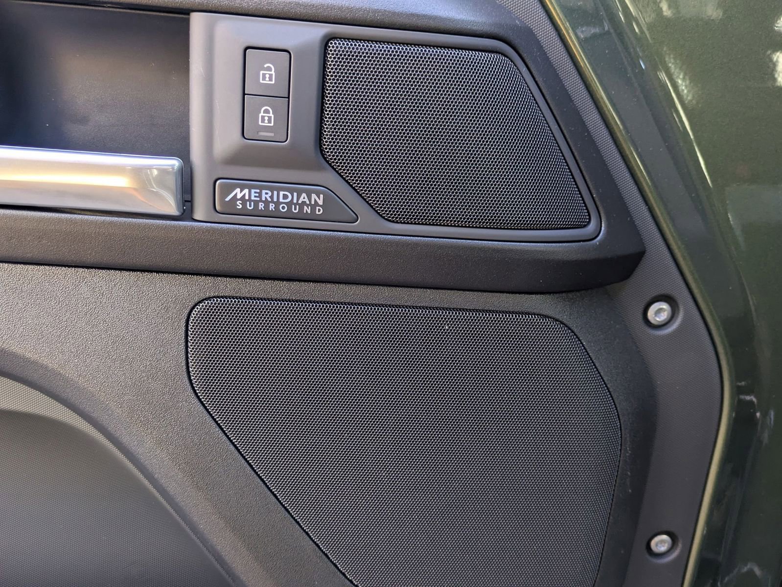 New 2026 Land Rover Defender 110 X image 23