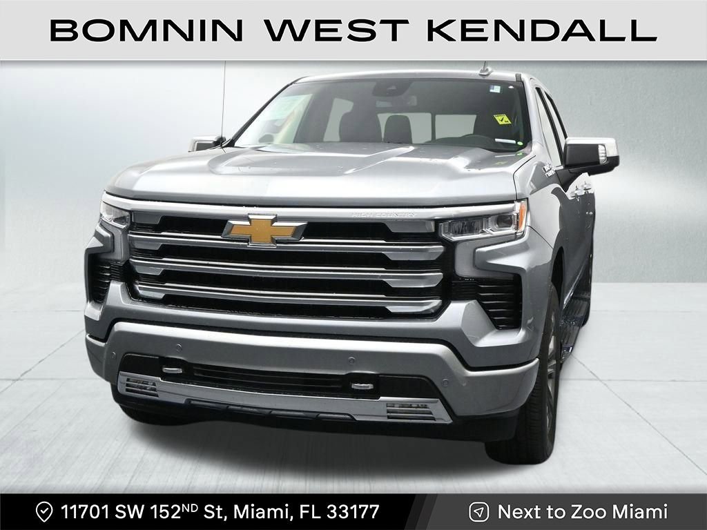 Used 2025 Chevrolet Silverado 1500 High Country image 8