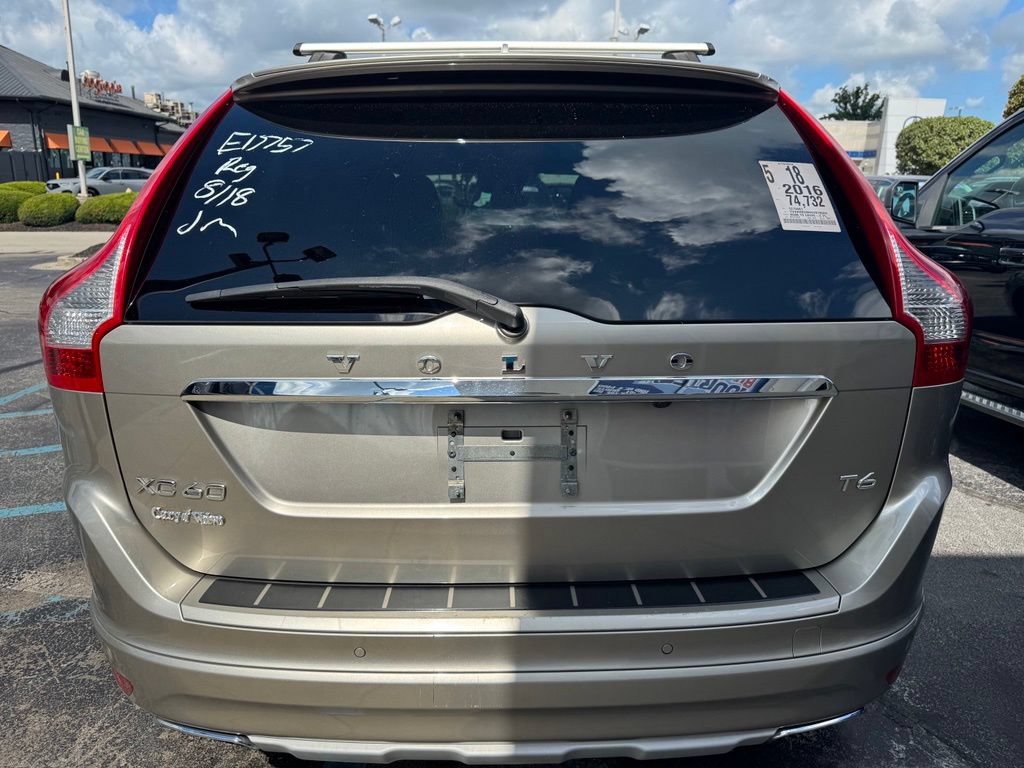 Used 2016 Volvo XC60 T6 Platinum FWD image 4
