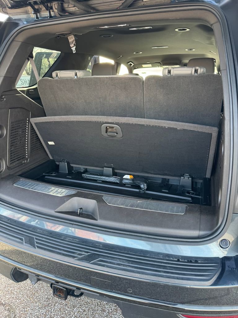 Used 2021 Chevrolet Tahoe Z71 w/ Z71 Off-Road Package image 41