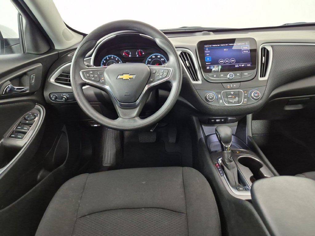 Used 2024 Chevrolet Malibu LS w/ Driver Confidence Package FWD image 31
