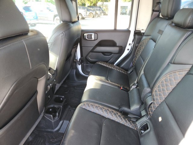 Used 2021 Jeep Gladiator Overland AWD/4WD image 10