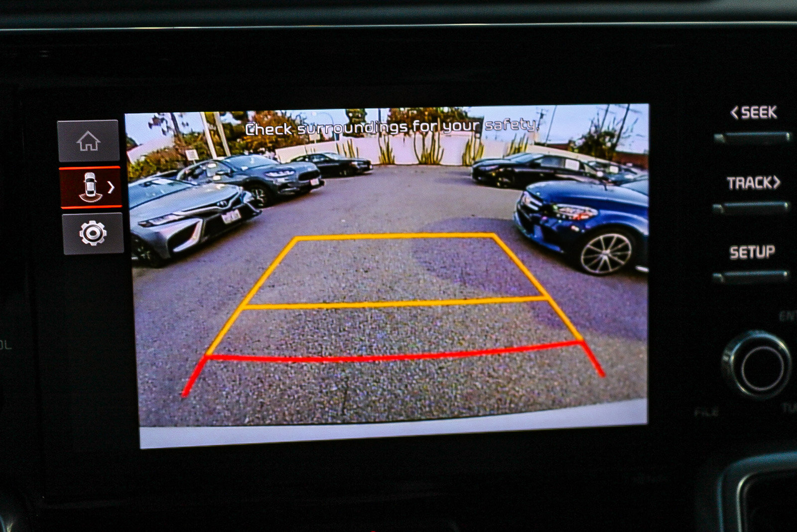 Used 2023 Kia Sorento LX image 24