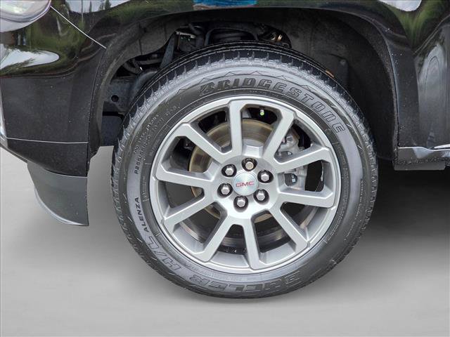 Used 2022 GMC Canyon Denali w/ Denali Black Edition Package AWD/4WD image 9