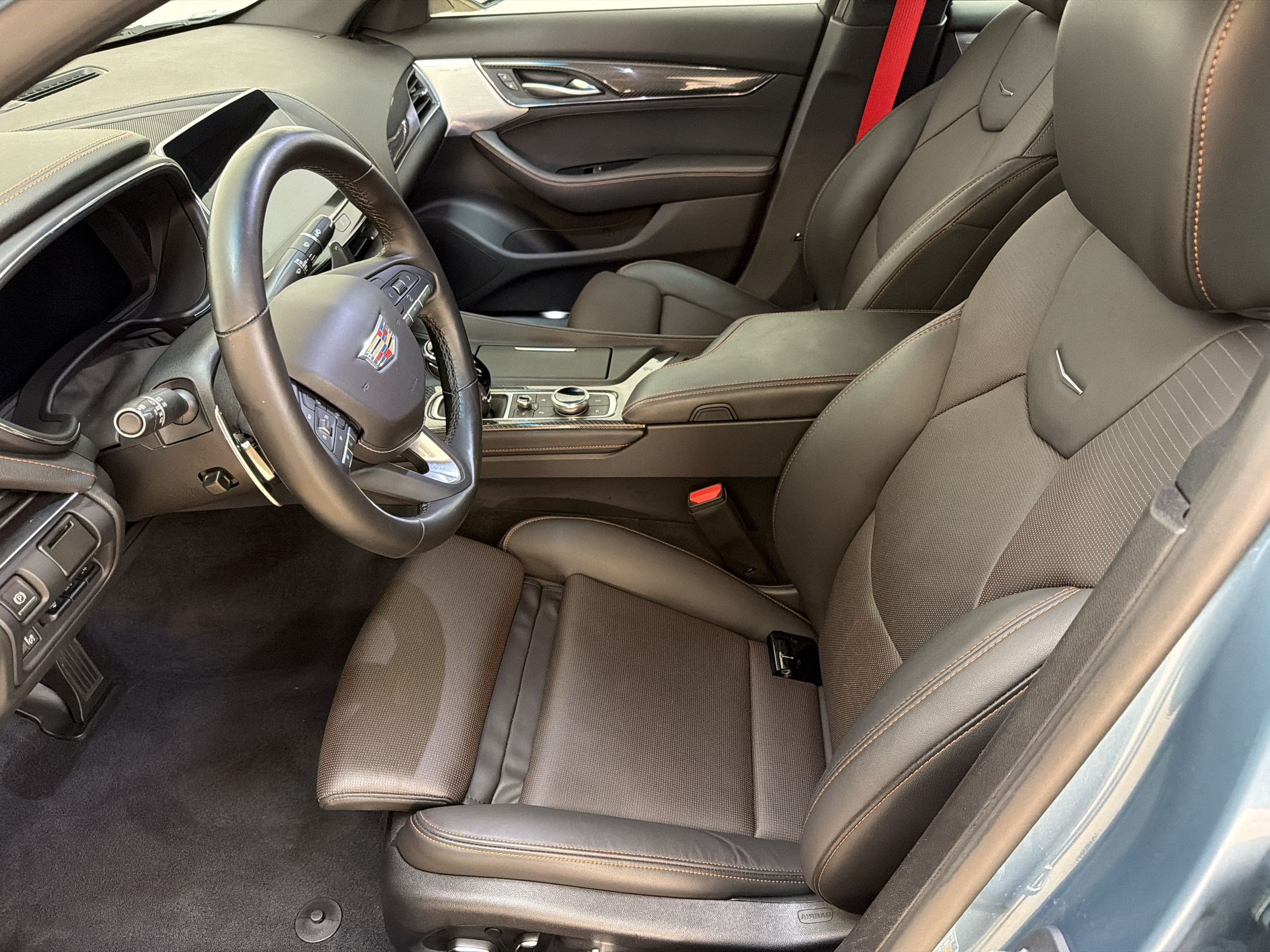 Certified 2023 Cadillac CT5 V w/ Premium Package AWD/4WD image 5