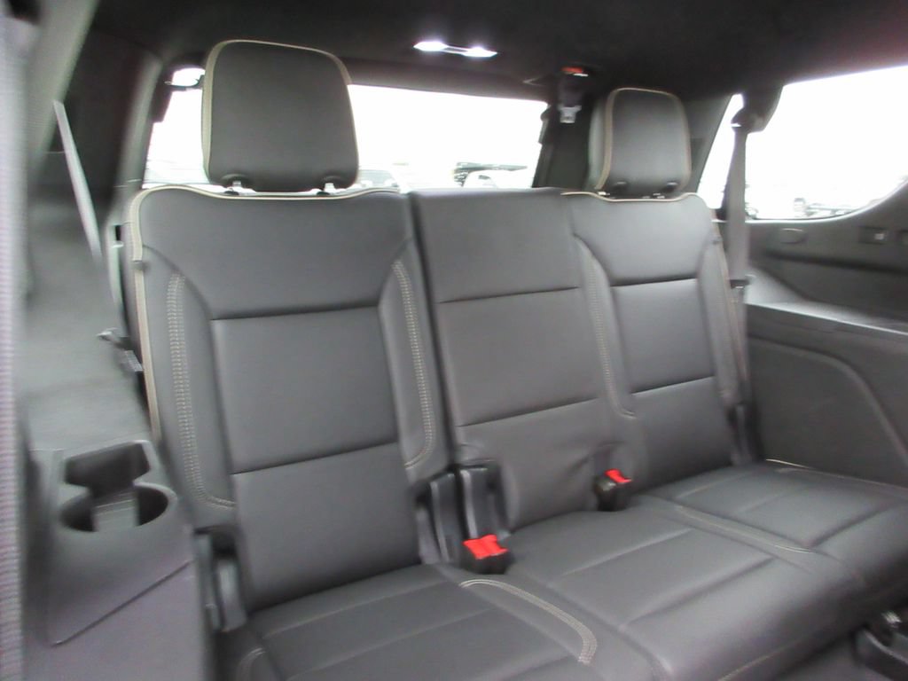 Certified 2023 GMC Yukon SLT w/ Max Trailering Package AWD/4WD image 25