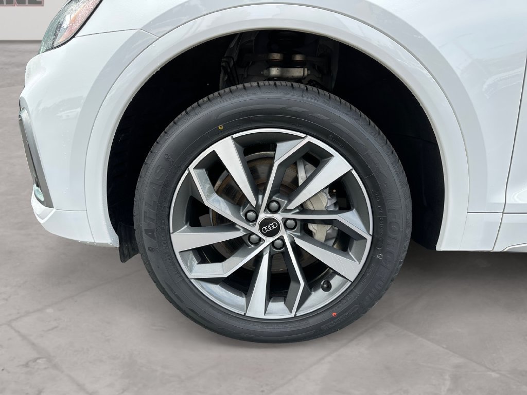 Certified 2023 Audi Q5 2.0T Premium Plus w/ Premium Plus Package AWD/4WD image 14