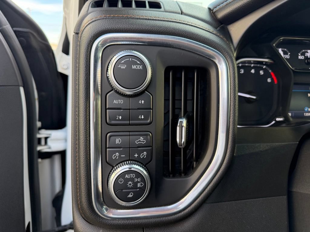 Used 2021 GMC Sierra 1500 AT4 w/ Driver Alert Package I AWD/4WD image 20