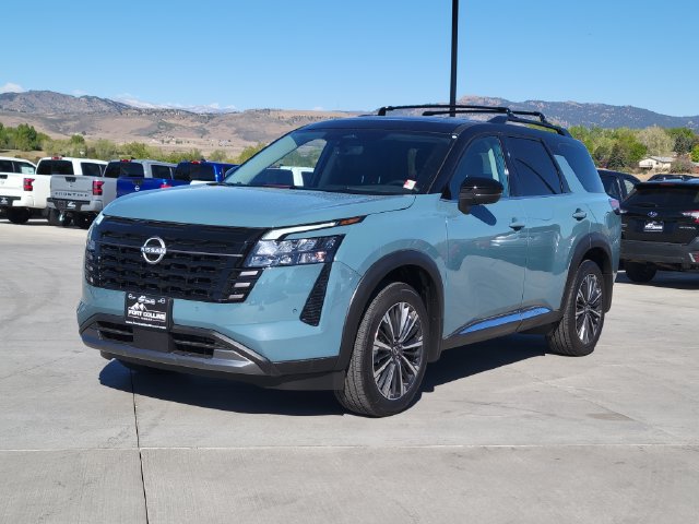 New 2026 Nissan Pathfinder Platinum w/ Cargo Package