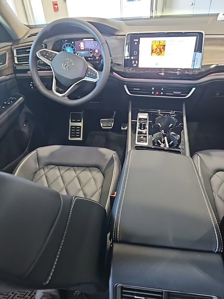 New 2026 Volkswagen Atlas SEL Premium R-Line AWD/4WD image 26