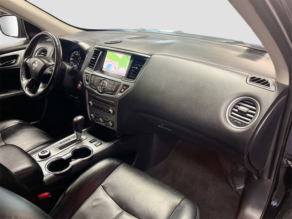 Used 2019 Nissan Pathfinder SL image 30