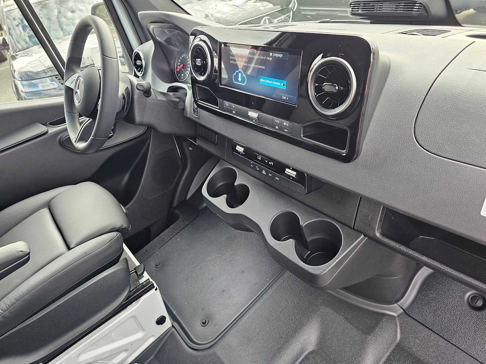 New 2026 Mercedes-Benz Sprinter 2500 image 11