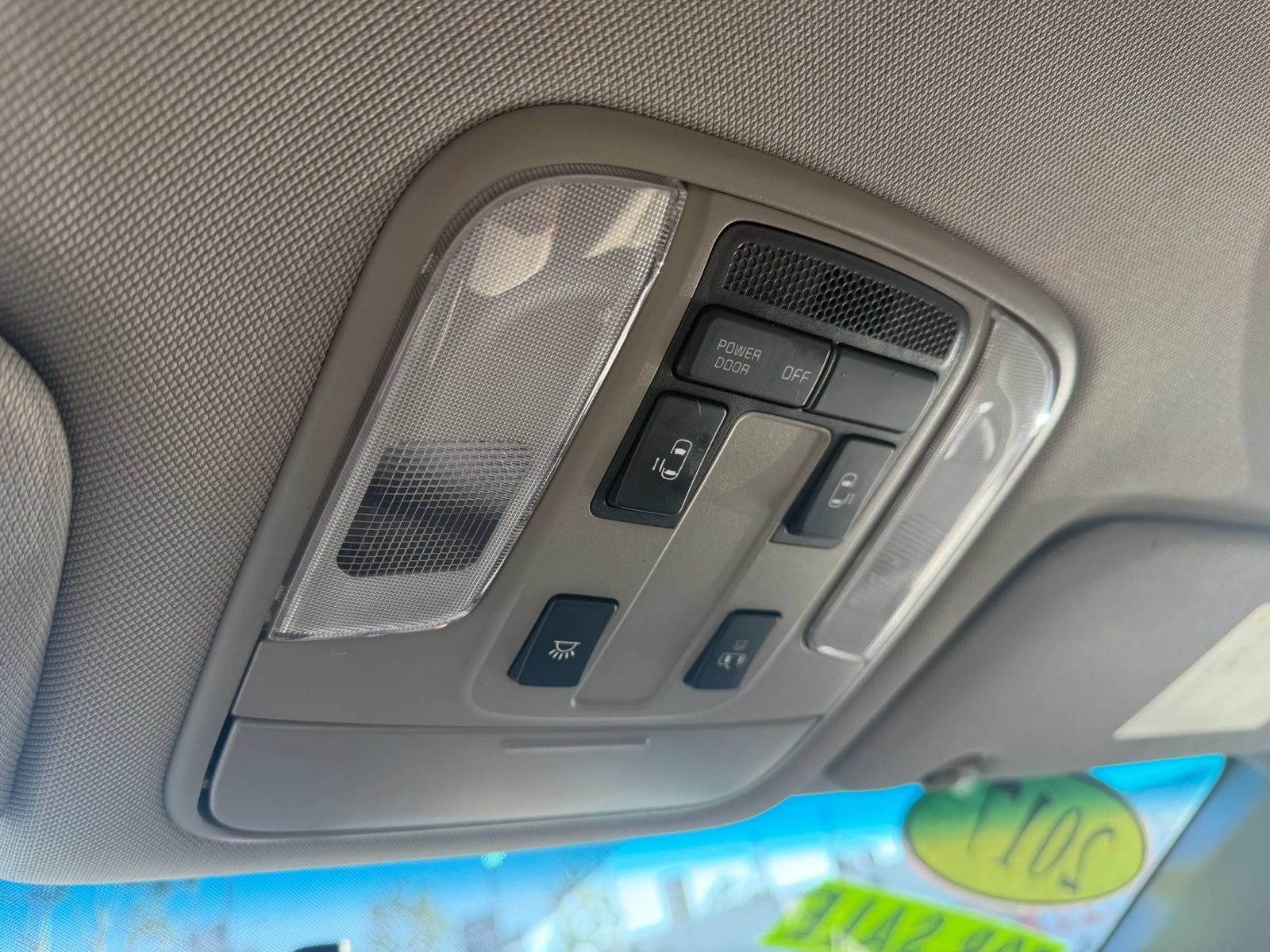 Used 2017 Kia Sedona LX w/ LX Essentials Premium Package FWD image 20