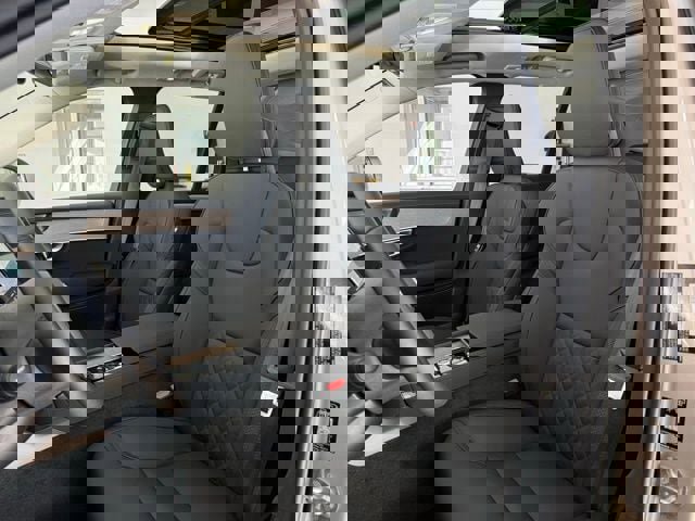 New 2026 Volvo XC90 B5 Plus w/ Protection Package image 14