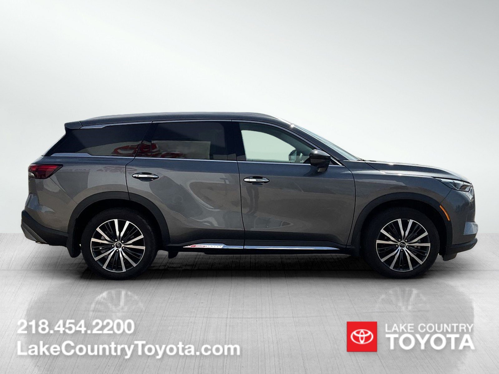 Used 2025 INFINITI QX60 Sensory AWD/4WD image 6