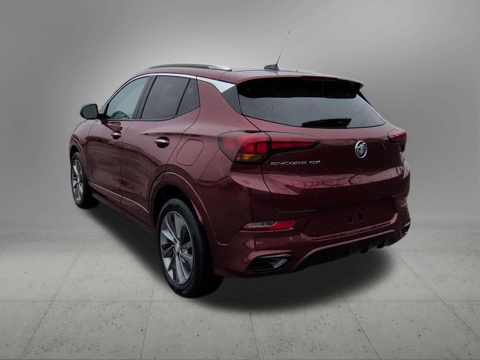 Used 2023 Buick Encore GX Select w/ Sport Touring Package image 4