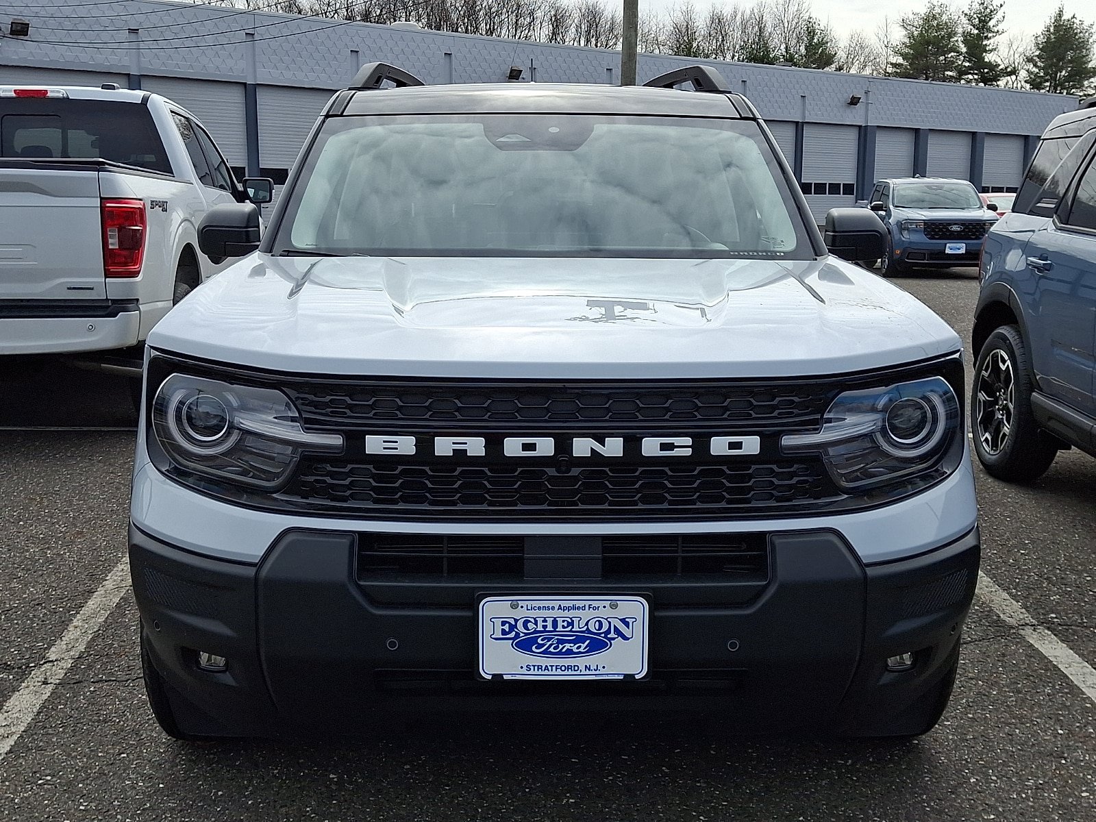 New 2026 Ford Bronco Sport Outer Banks w/ Outer Banks Tech Package+ AWD/4WD image 2