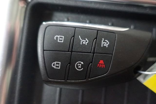 Used 2021 GMC Yukon Denali w/ Denali Premium Package AWD/4WD image 17