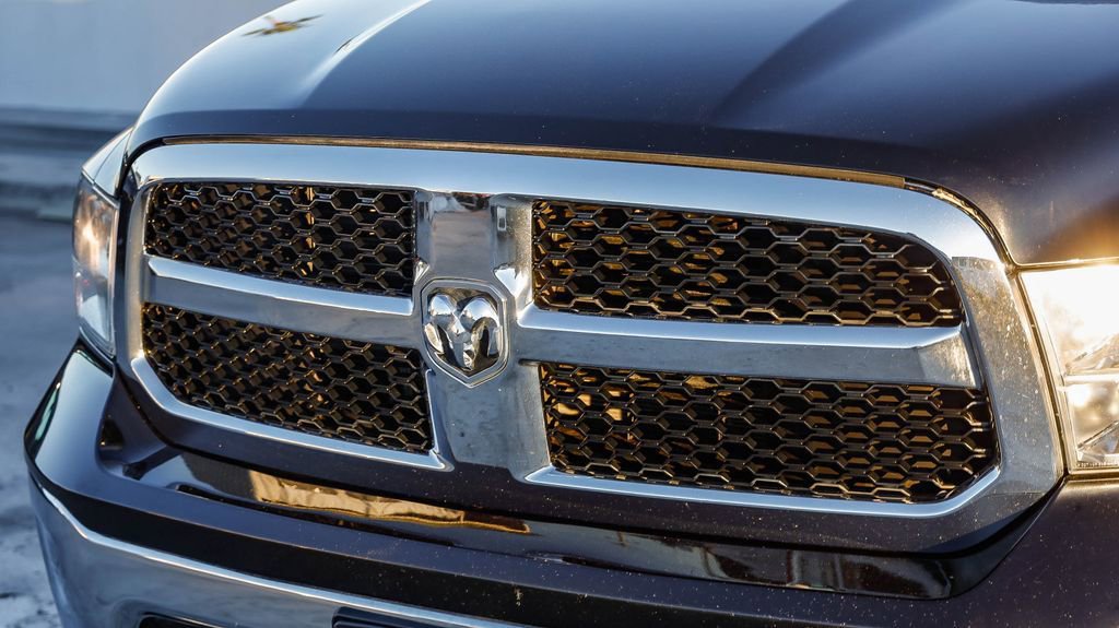 Certified 2024 RAM 1500 Classic SLT image 5