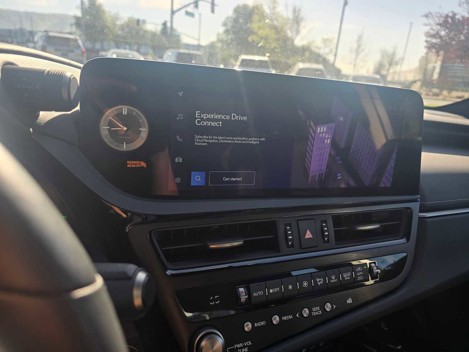 Certified 2025 Lexus ES 300h ES 300h w/ Premium Package image 28