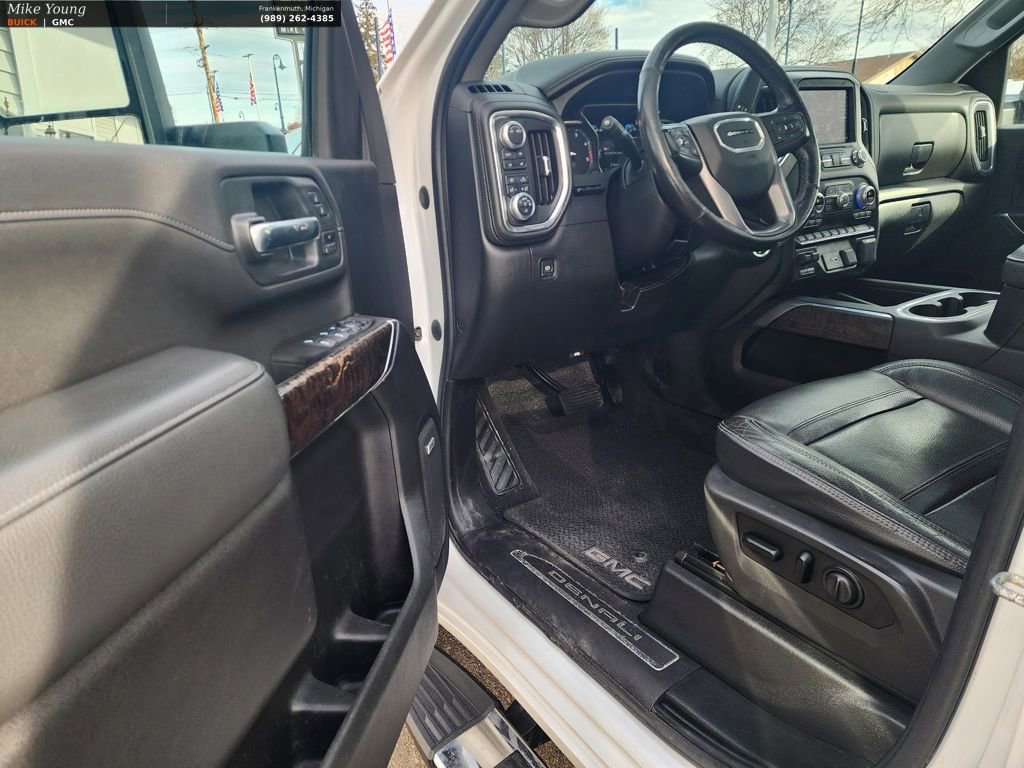 Used 2020 GMC Sierra 2500 Denali w/ Denali Ultimate Package image 24