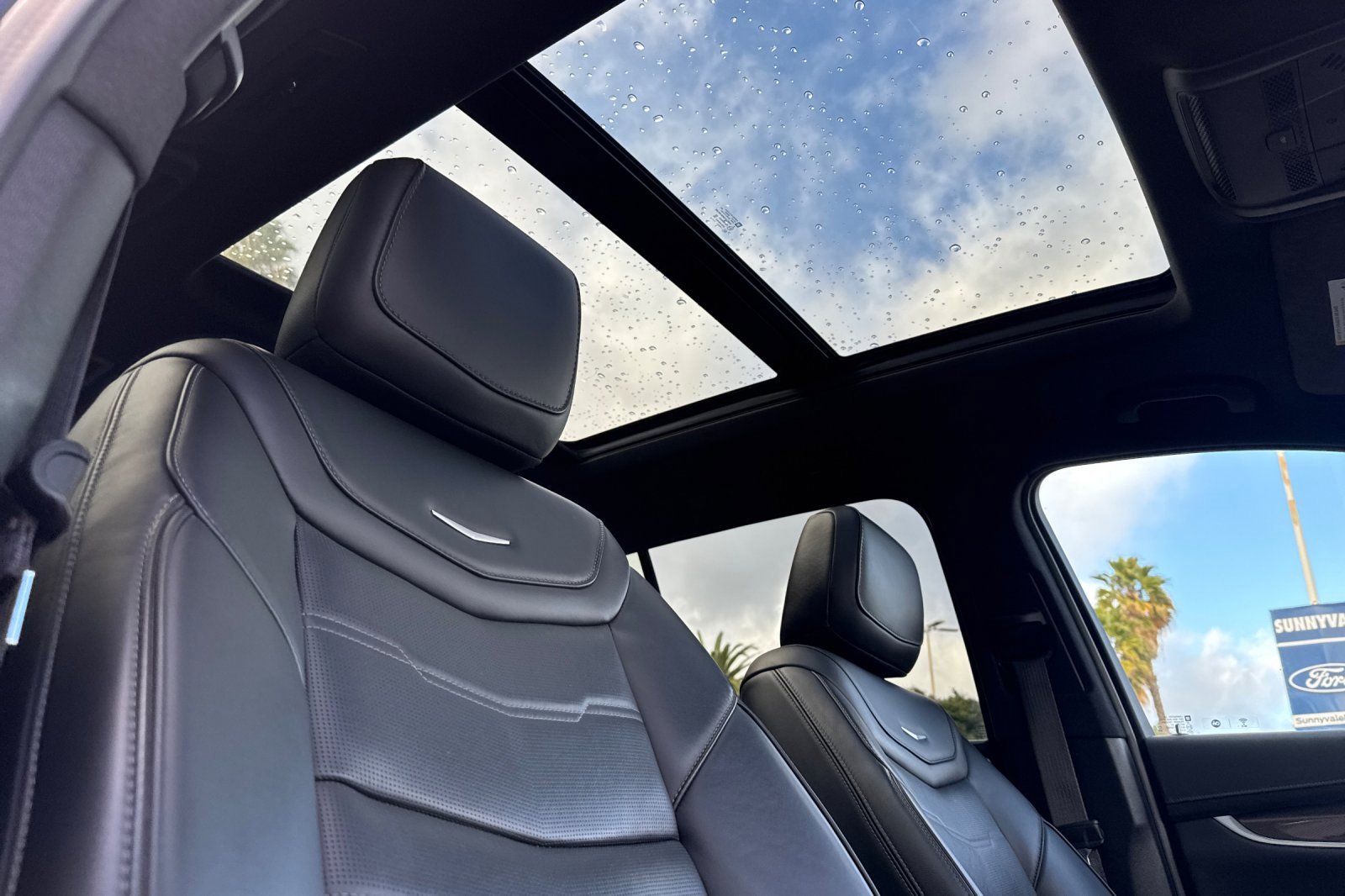 Used 2021 Cadillac XT6 Sport w/ Platinum Package image 18