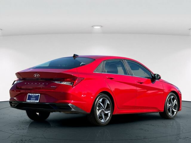 Used 2023 Hyundai Elantra Limited FWD image 6